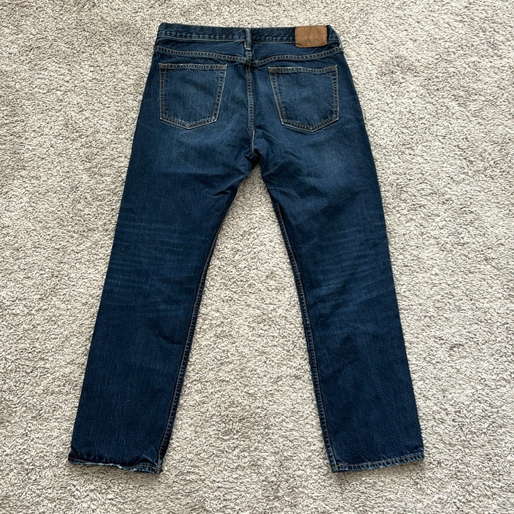 Old navy men’s slim jeans 34x30. Distressed dark blue. - Picture 3 of 7